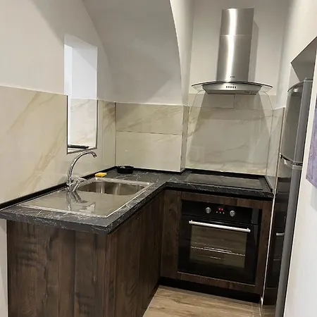 Apartment Pied A Terre *